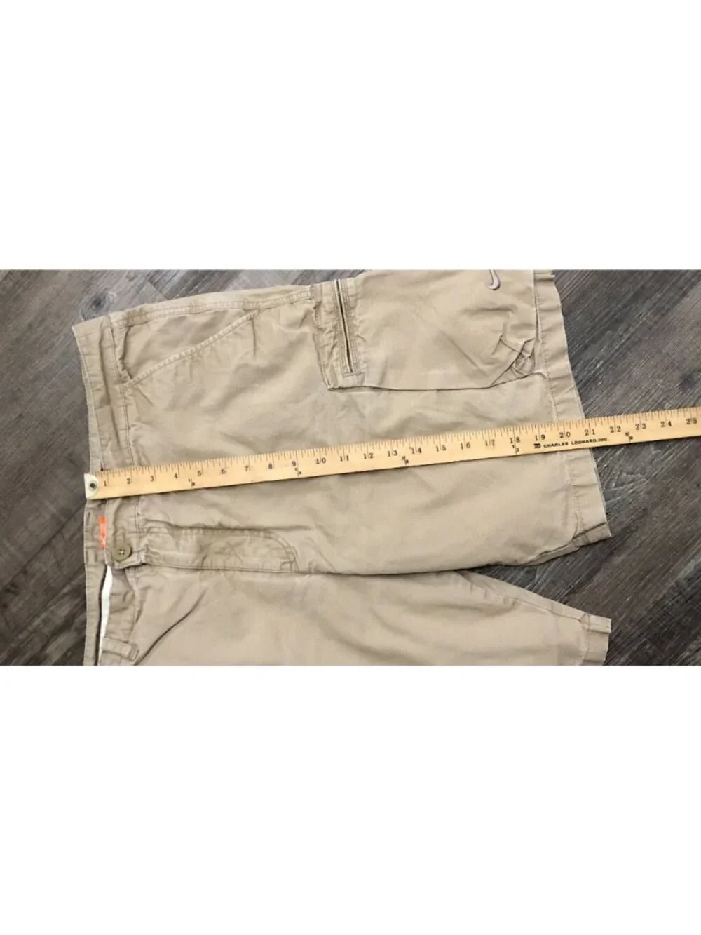 Vintage Nike Athletic Dept Mens Size 38 Khaki Cargo Shorts